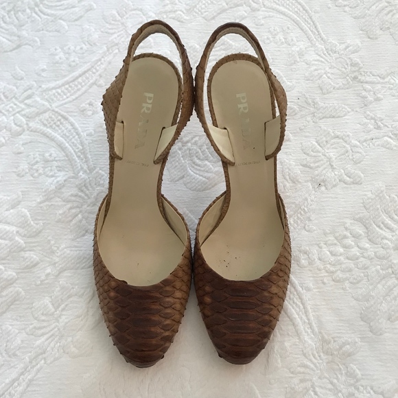 Prada Heels SALE - Picture 1 of 4